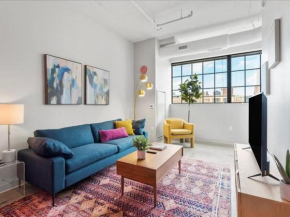 CozySuites Modern 2BR, Downtown Pittsburgh